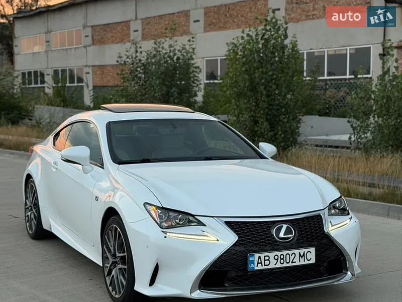 Lexus RC