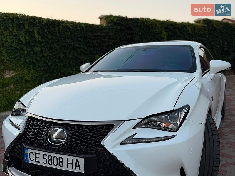 Купе Lexus RC 2017 в Чернівцях