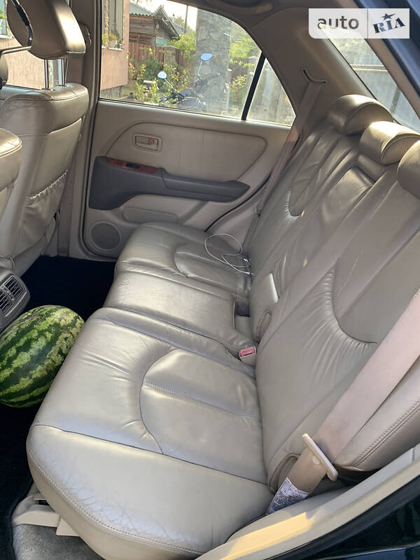 Lexus RX 300