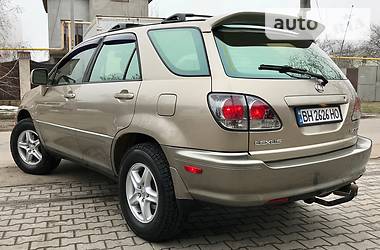 Внедорожник / Кроссовер Lexus RX 2001 в Одессе