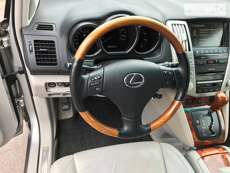 Позашляховик / Кросовер Lexus RX 2006 в Києві