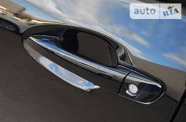 Внедорожник / Кроссовер Lexus RX 2011 в 