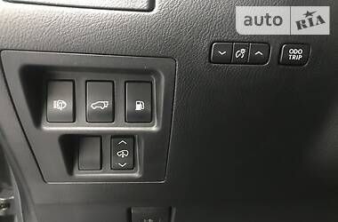 Позашляховик / Кросовер Lexus RX 2010 в 