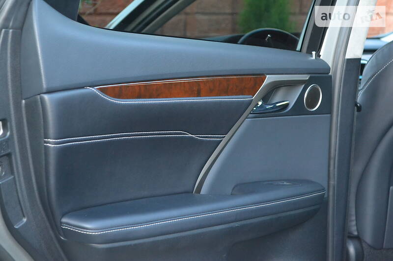 Позашляховик / Кросовер Lexus RX 2018 в Рівному фото 13 Позашляховик / Кросовер Lexus RX 2018 в Рівному