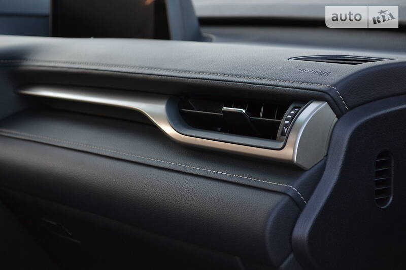 Позашляховик / Кросовер Lexus RX 2018 в Рівному фото 31 Позашляховик / Кросовер Lexus RX 2018 в Рівному