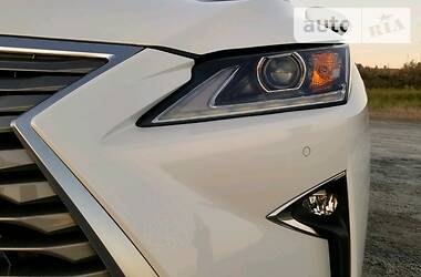 Позашляховик / Кросовер Lexus RX 2019 в 