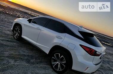 Позашляховик / Кросовер Lexus RX 2019 в 