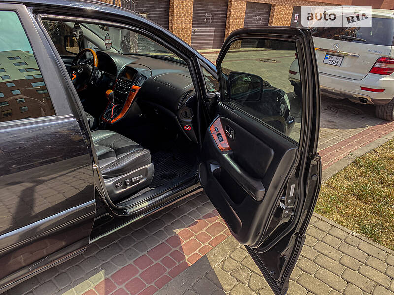 Универсал Lexus RX 2002 в Вараше фото 13 Универсал Lexus RX 2002 в Вараше