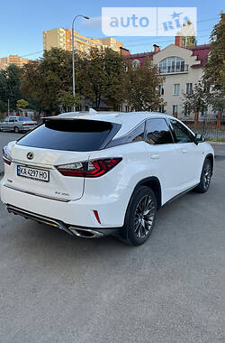 Позашляховик / Кросовер Lexus RX 2018 в Києві