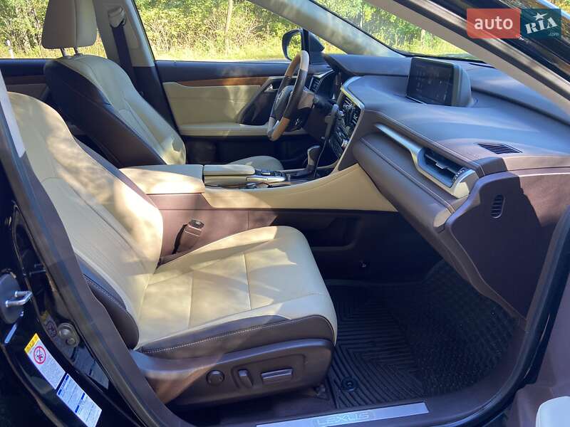 Внедорожник / Кроссовер Lexus RX 2019 в Одессе