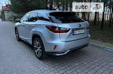 Позашляховик / Кросовер Lexus RX 2018 в Львові