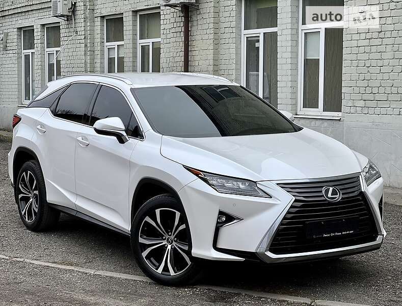 Внедорожник / Кроссовер Lexus RX 2016 в 