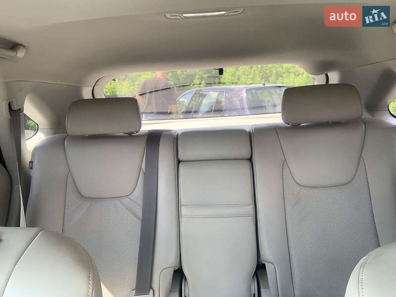 Внедорожник / Кроссовер Lexus RX 2010 в Харькове