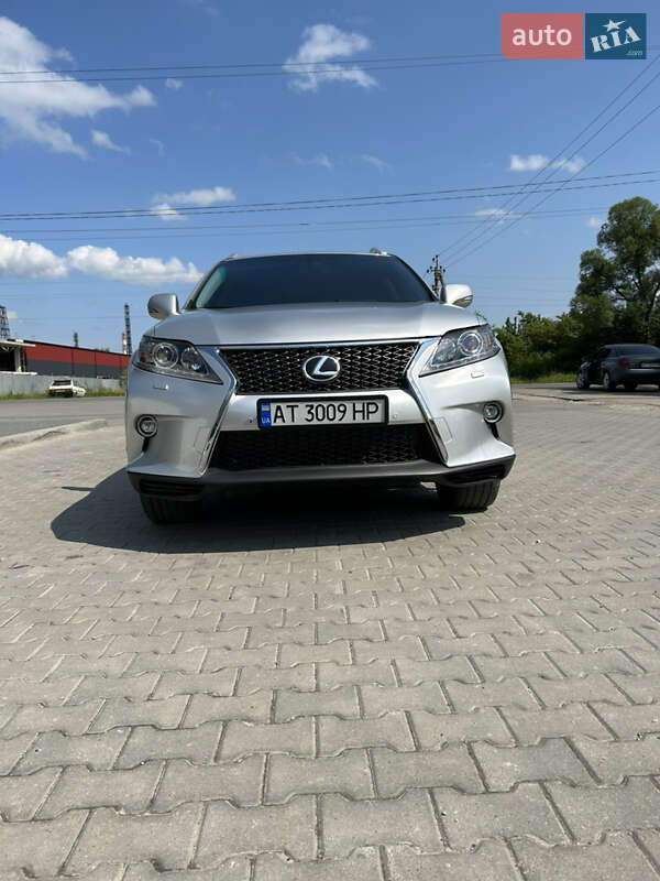 Внедорожник / Кроссовер Lexus RX 2013 в Надворной