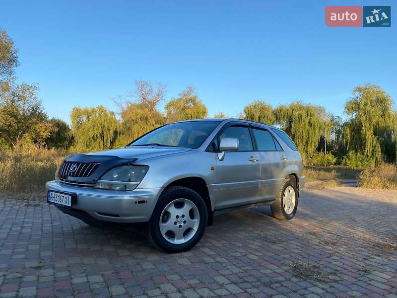Позашляховик / Кросовер Lexus RX 2001 в Слов'янську