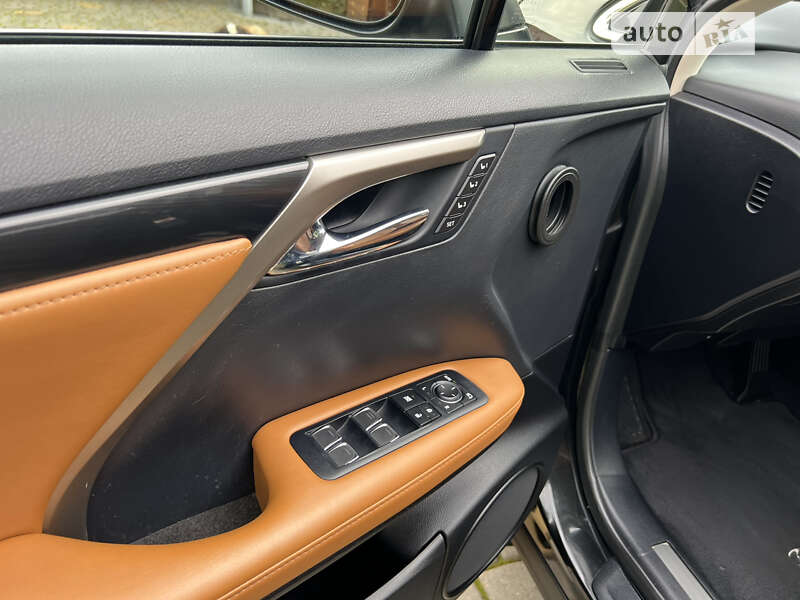 Внедорожник / Кроссовер Lexus RX 2019 в Трускавце