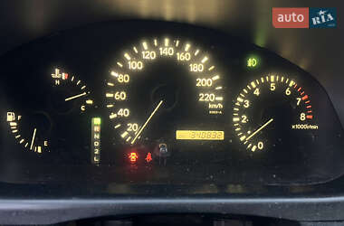 Внедорожник / Кроссовер Lexus RX 2002 в Калуше