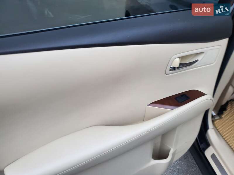 Внедорожник / Кроссовер Lexus RX 2012 в Одессе