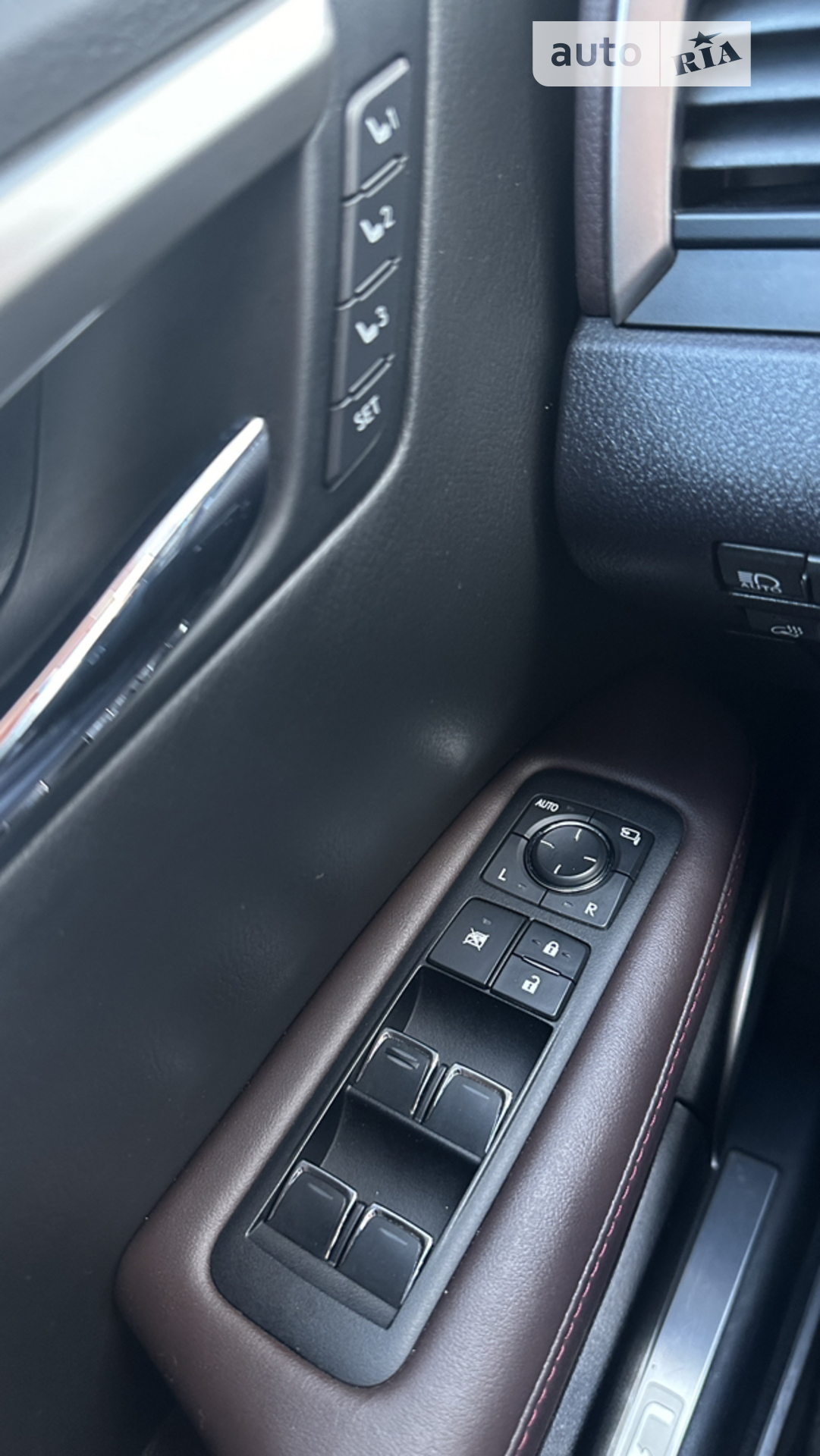 2016 Lexus RX - мініатюра 26