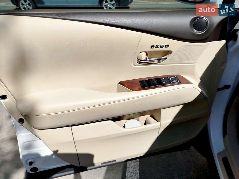 Позашляховик / Кросовер Lexus RX 2013 в Києві