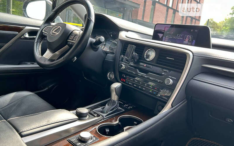 Внедорожник / Кроссовер Lexus RX 2019 в Черновцах
