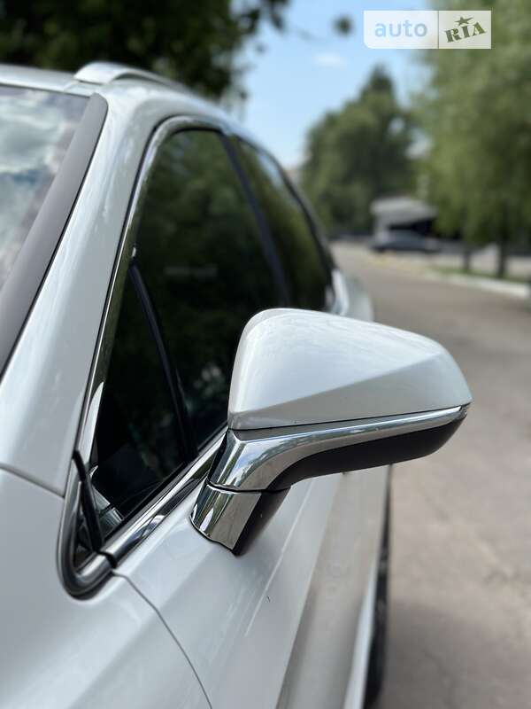 Внедорожник / Кроссовер Lexus RX 2017 в Киеве