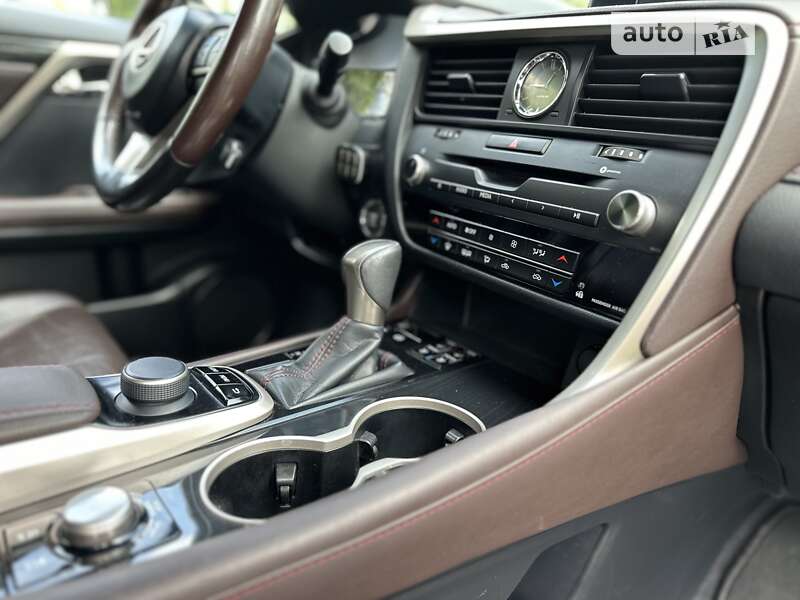 Внедорожник / Кроссовер Lexus RX 2017 в Киеве