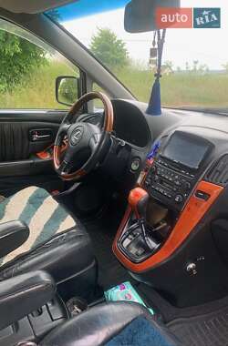 Внедорожник / Кроссовер Lexus RX 2002 в Львове