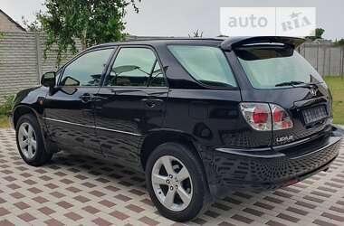 Внедорожник / Кроссовер Lexus RX 2001 в Днепре