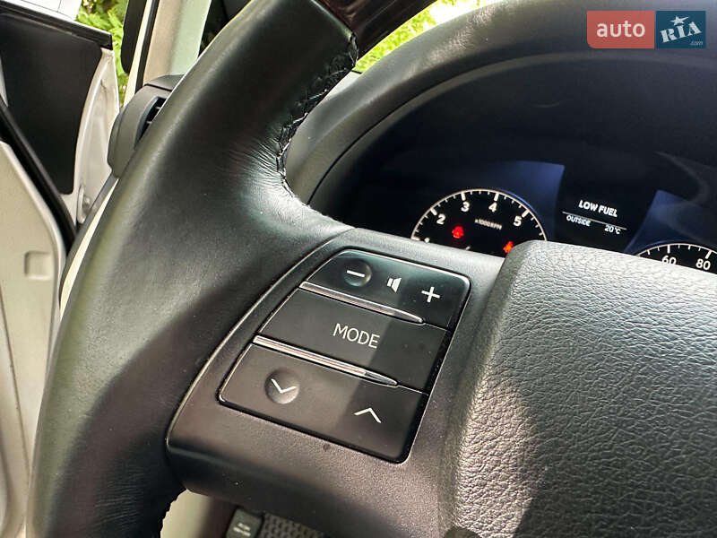 Позашляховик / Кросовер Lexus RX 2010 в Кам'янському