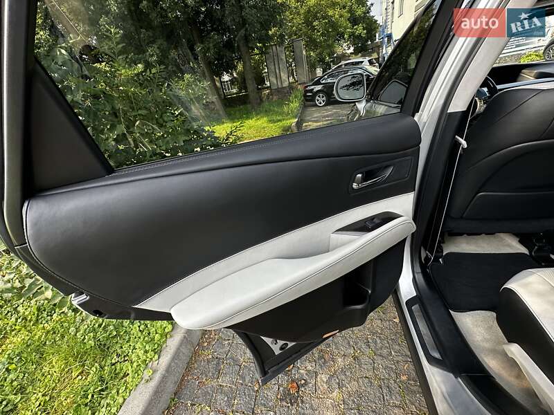 Внедорожник / Кроссовер Lexus RX 2013 в Черновцах