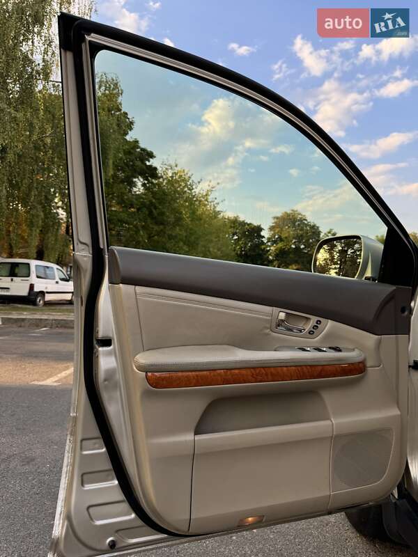 Внедорожник / Кроссовер Lexus RX 2004 в Львове