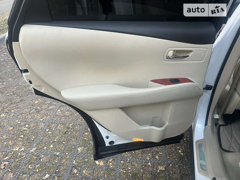 Внедорожник / Кроссовер Lexus RX 2010 в Виннице