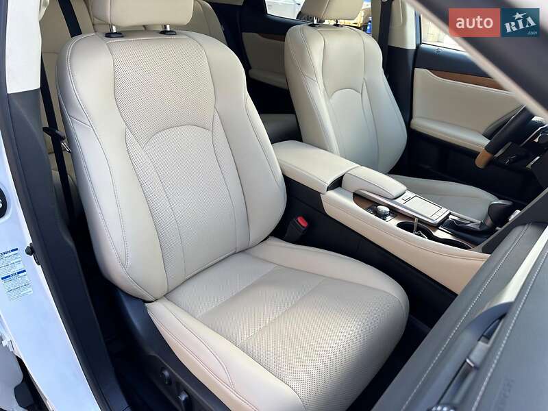 Позашляховик / Кросовер Lexus RX 2021 в Одесі