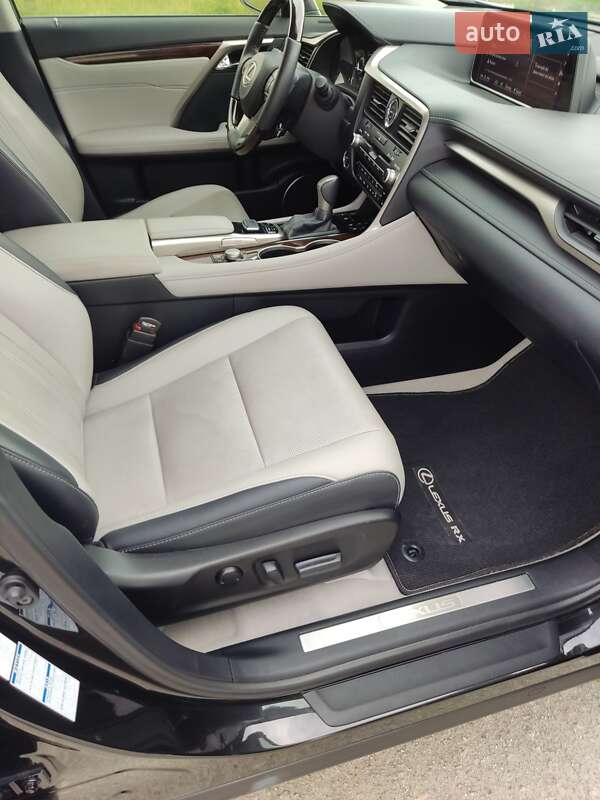 Внедорожник / Кроссовер Lexus RX 2016 в Вольнянске