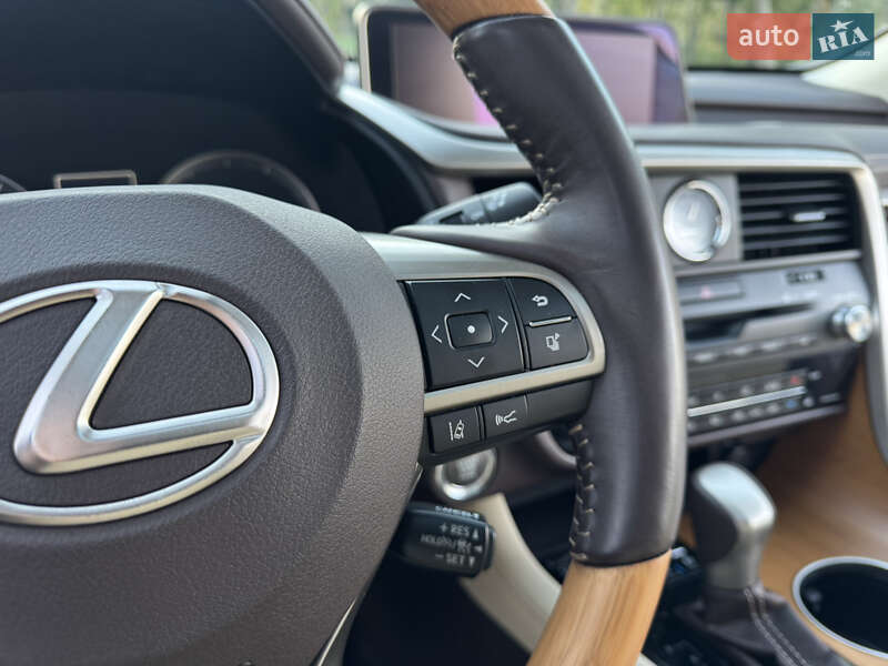 Внедорожник / Кроссовер Lexus RX 2016 в Киеве