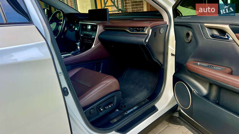 Внедорожник / Кроссовер Lexus RX 2021 в Черновцах