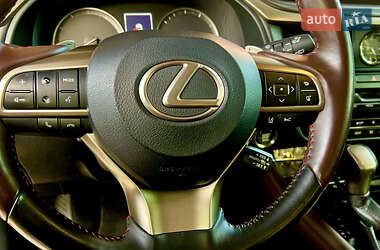 Внедорожник / Кроссовер Lexus RX 2021 в 