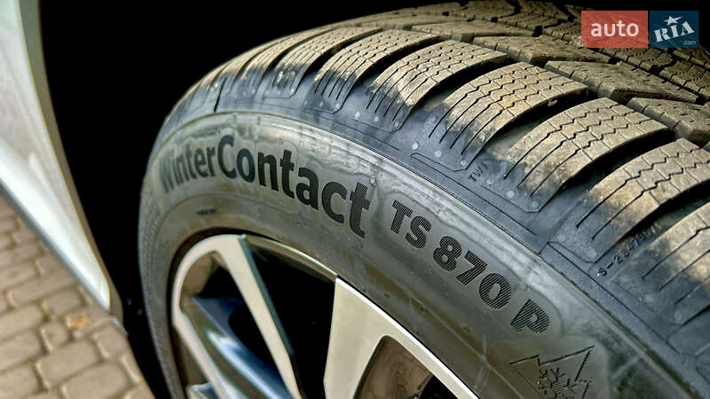 Внедорожник / Кроссовер Lexus RX 2021 в Черновцах