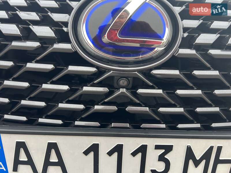 Позашляховик / Кросовер Lexus RX 2019 в Києві