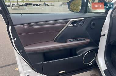 Внедорожник / Кроссовер Lexus RX 2019 в 