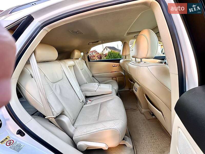 Позашляховик / Кросовер Lexus RX 2015 в Львові