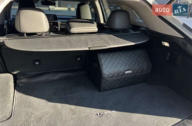 Внедорожник / Кроссовер Lexus RX 2020 в 