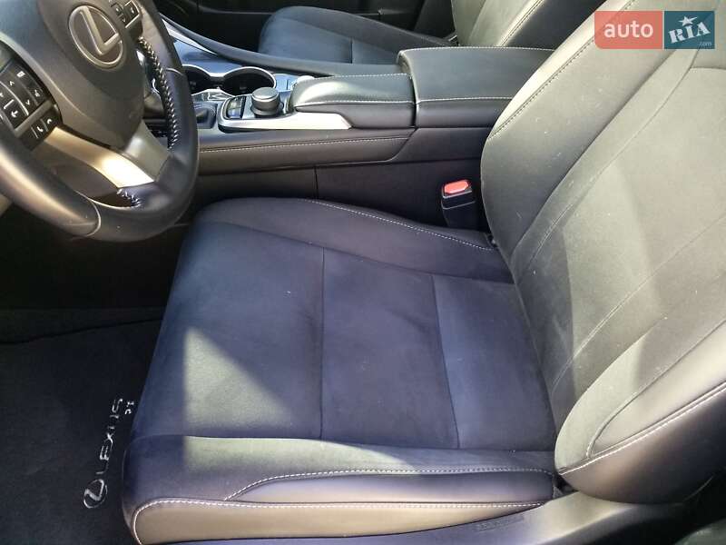 Внедорожник / Кроссовер Lexus RX 2018 в Николаеве