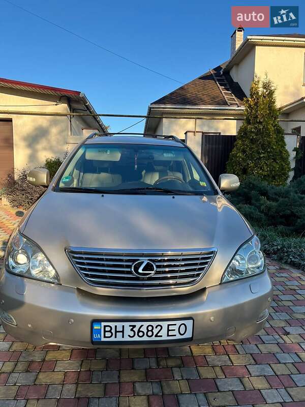 Внедорожник / Кроссовер Lexus RX 2004 в Одессе