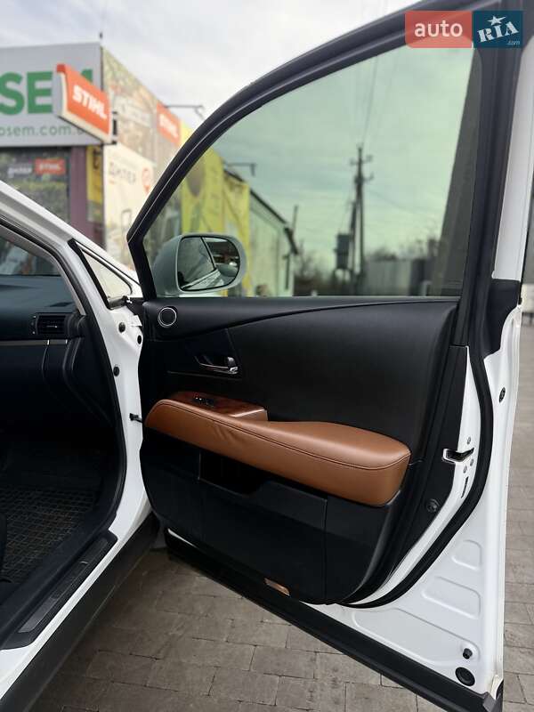 Внедорожник / Кроссовер Lexus RX 2012 в Врадиевке