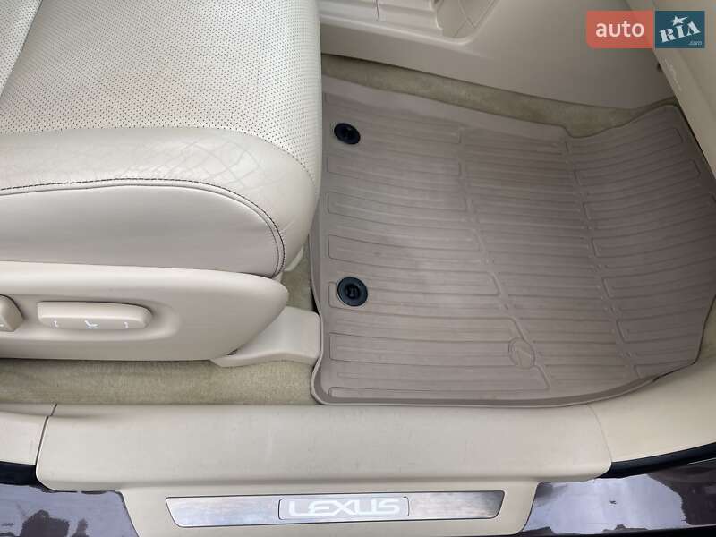 Внедорожник / Кроссовер Lexus RX 2013 в Киеве