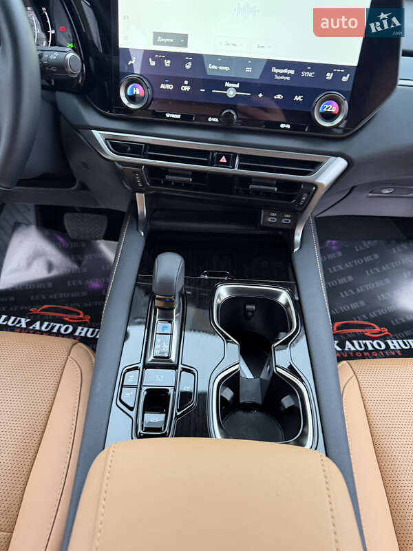 Внедорожник / Кроссовер Lexus RX 2023 в Киеве