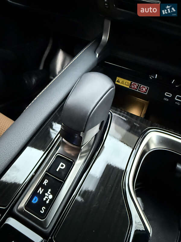 Внедорожник / Кроссовер Lexus RX 2023 в Киеве