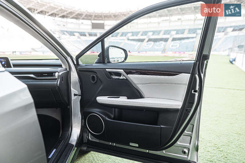 Внедорожник / Кроссовер Lexus RX 2018 в Одессе фото 21 Внедорожник / Кроссовер Lexus RX 2018 в Одессе